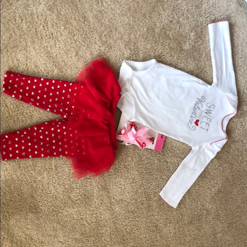 Baby girl’s Valentine’s Day outfit